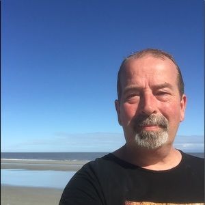 Meet your Posher, Don